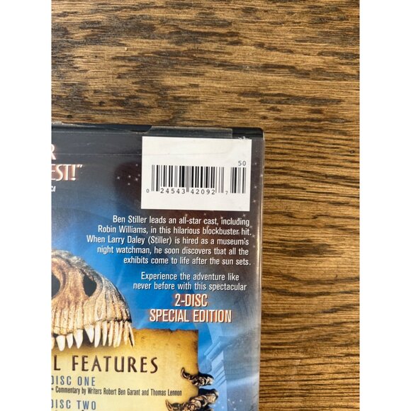 Night At The Museum 2-Disc Special Edition DVD 2007 Comedy Ben Stiller Pre-Owned - Picture 3 of 5